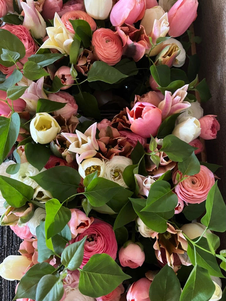 Shop Bouquet's